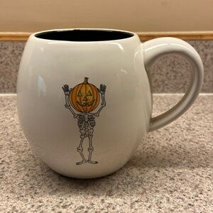 Rae Dunn Halloween mug "Skeleton Pumpkin Head” Mug white/black interior 🎃💀👻